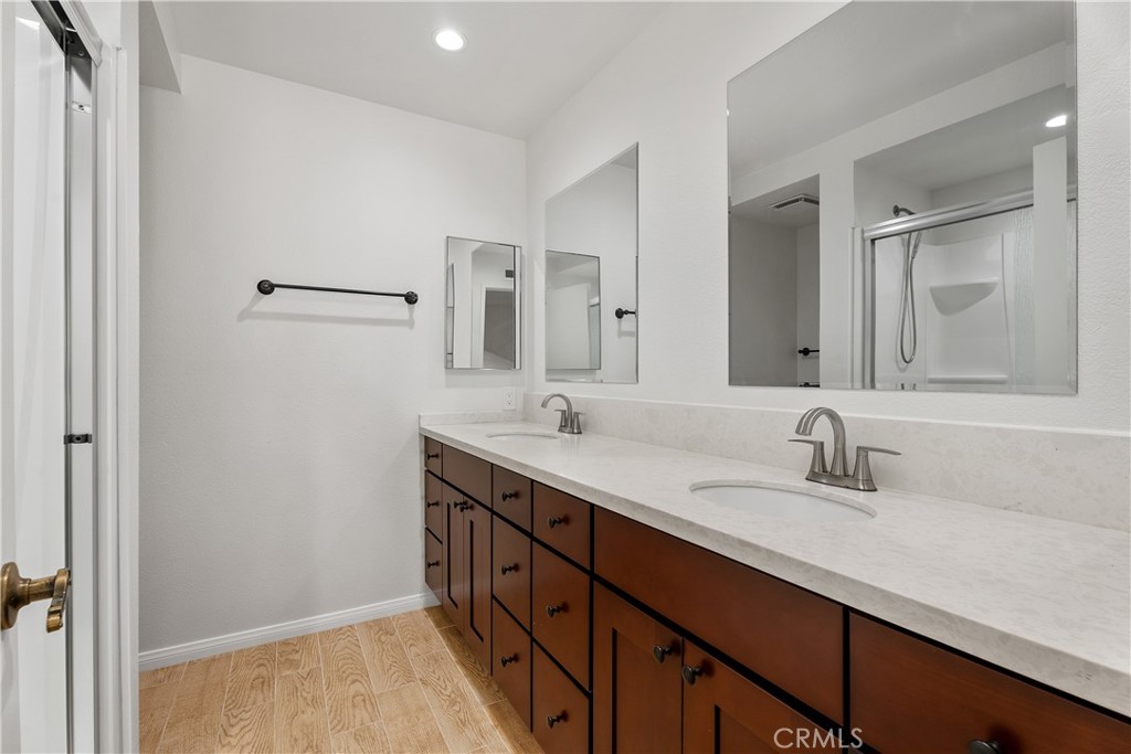 MLS #OC25258774 image #31