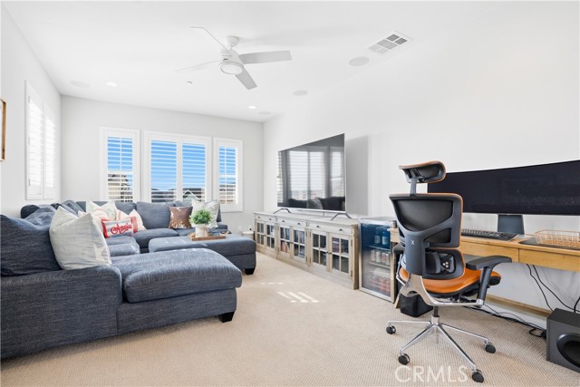 MLS #OC25258775 image #30