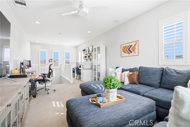 MLS #OC25258775 image #31