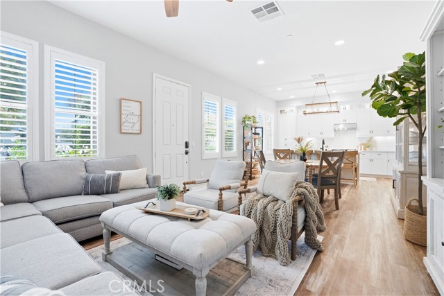 MLS #OC25258775 image #6