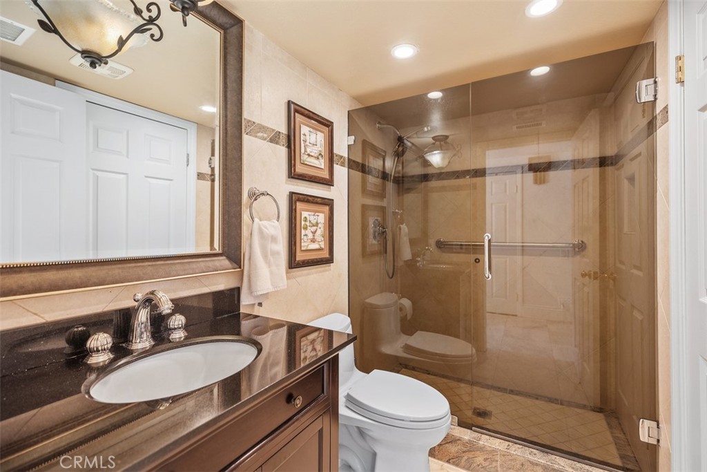 MLS #OC25258776 image #25