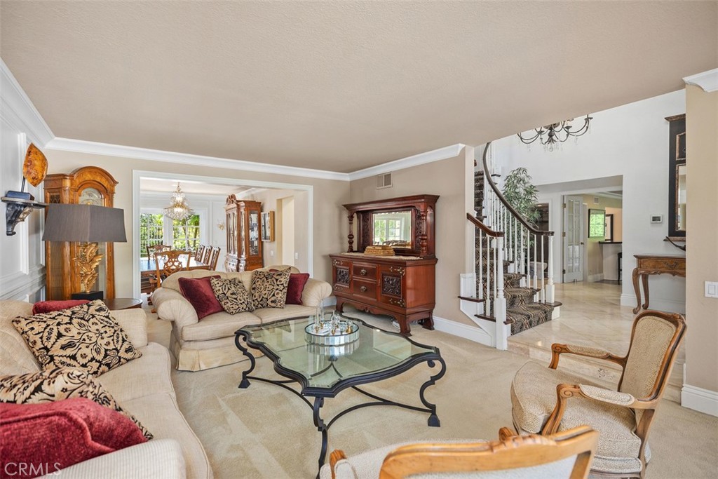 MLS #OC25258776 image #9