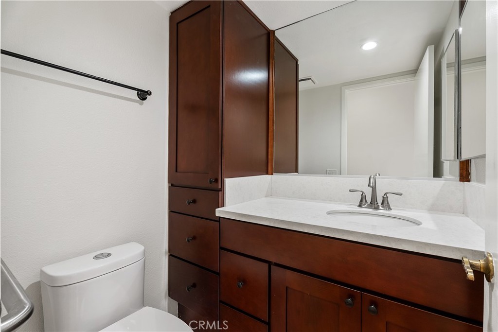 MLS #OC25258778 image #19