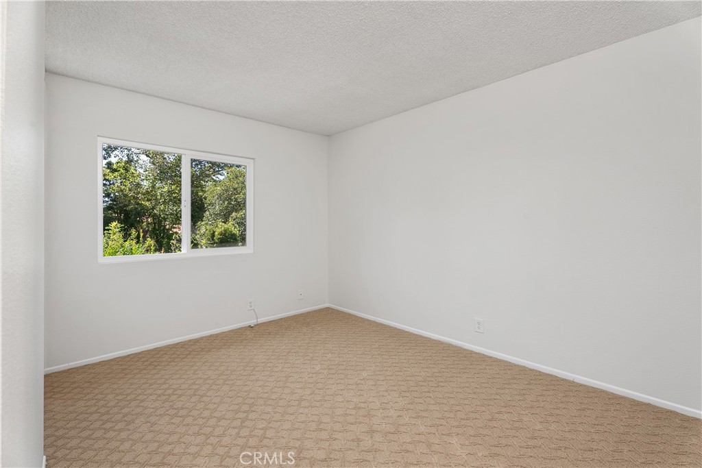 MLS #OC25258778 image #27