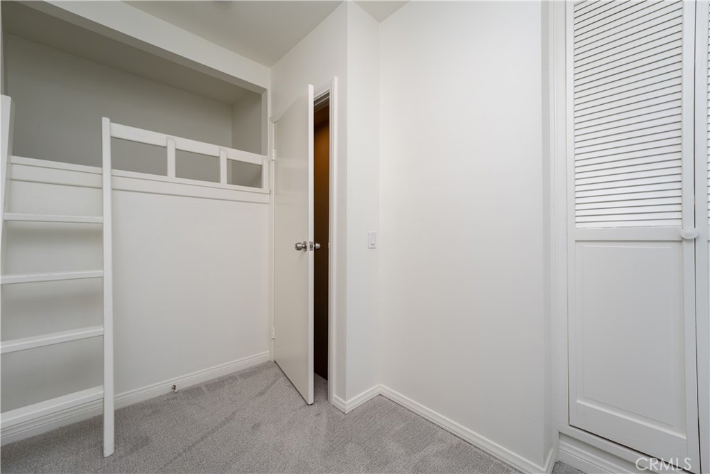 MLS #OC25258782 image #24