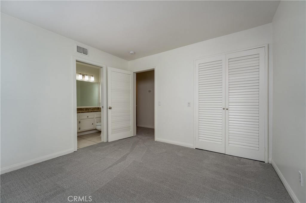 MLS #OC25258782 image #27