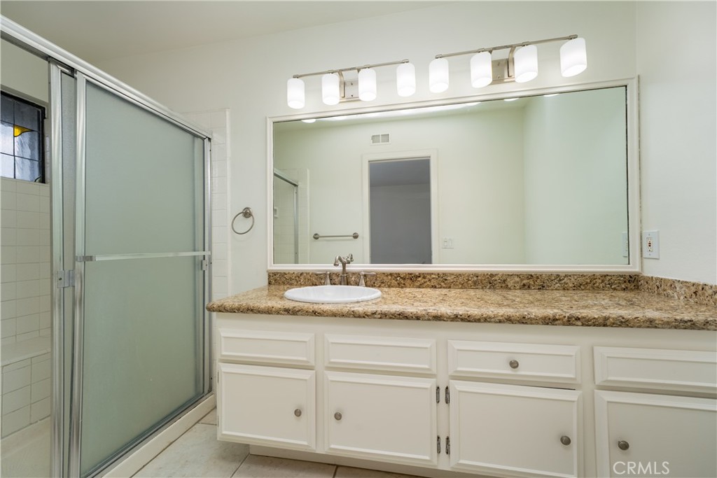 MLS #OC25258782 image #28