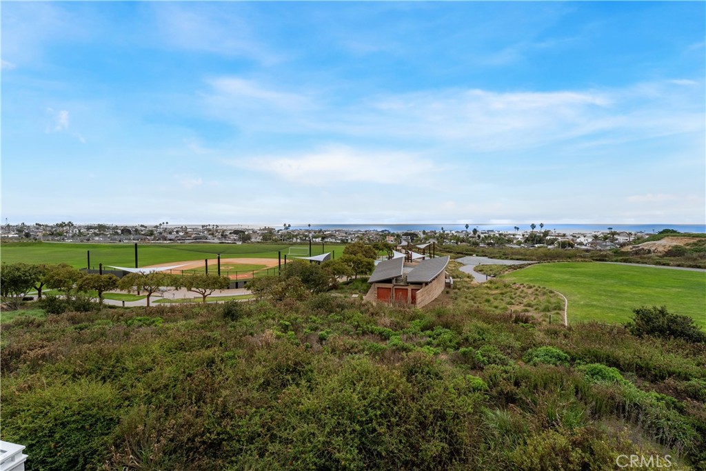 MLS #OC25258782 image #40