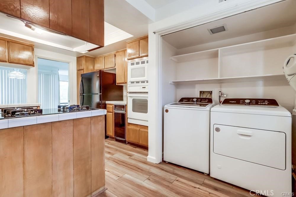 MLS #OC25258786 image #9