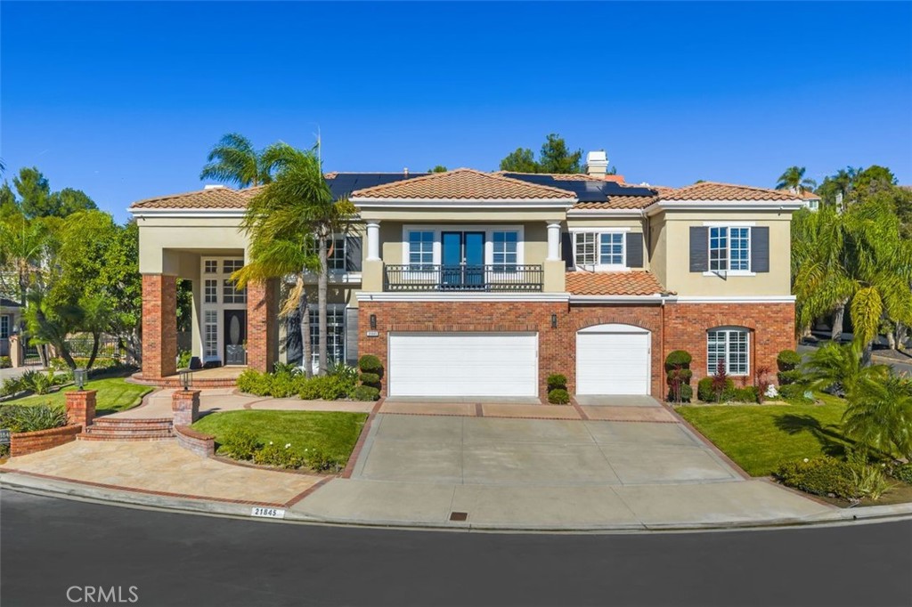 MLS #OC25258799 image #1