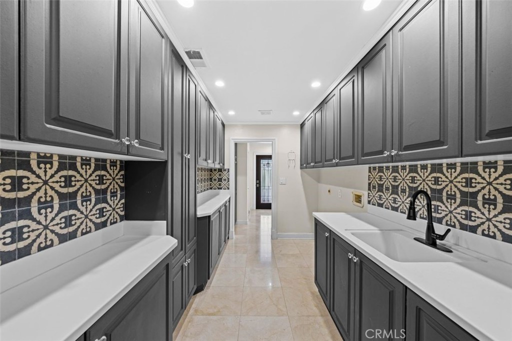 MLS #OC25258799 image #12