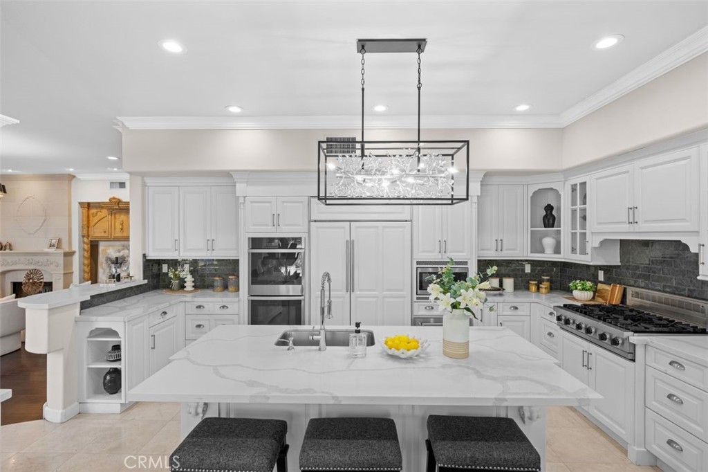 MLS #OC25258799 image #16