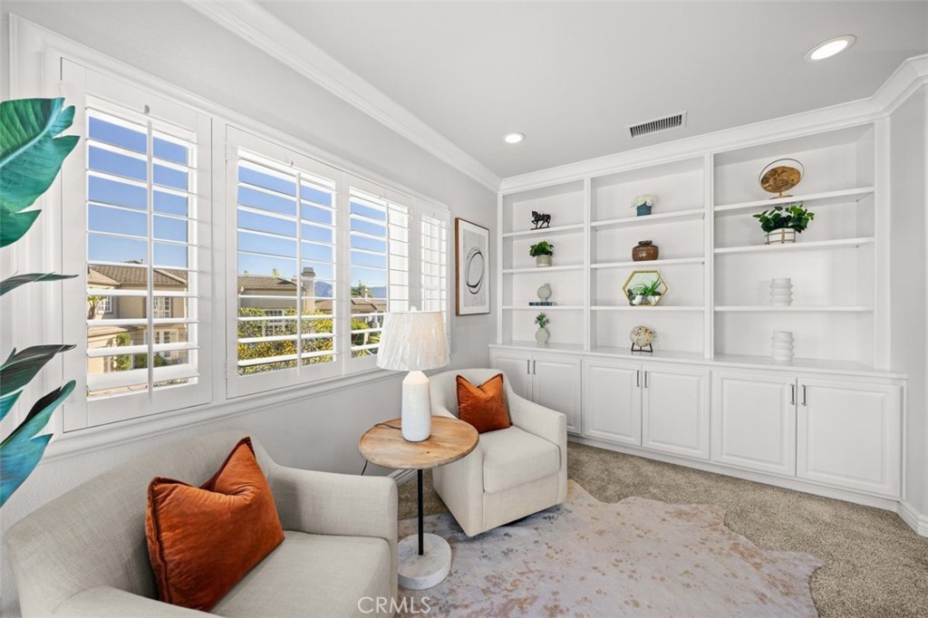 MLS #OC25258799 image #26