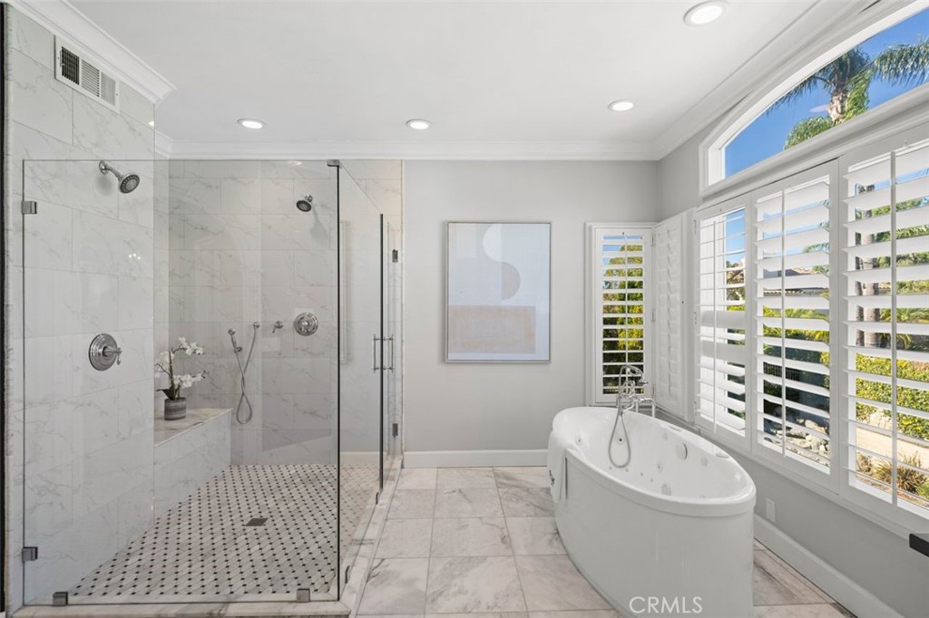 MLS #OC25258799 image #30