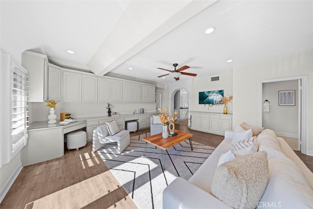 MLS #OC25258799 image #35