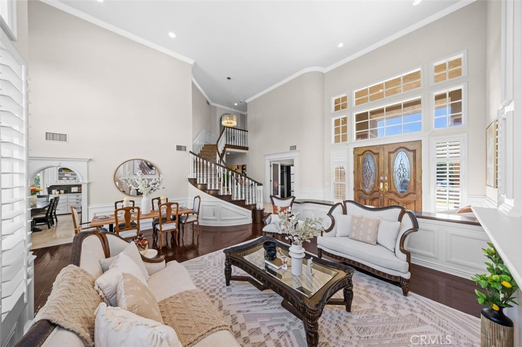 MLS #OC25258799 image #7