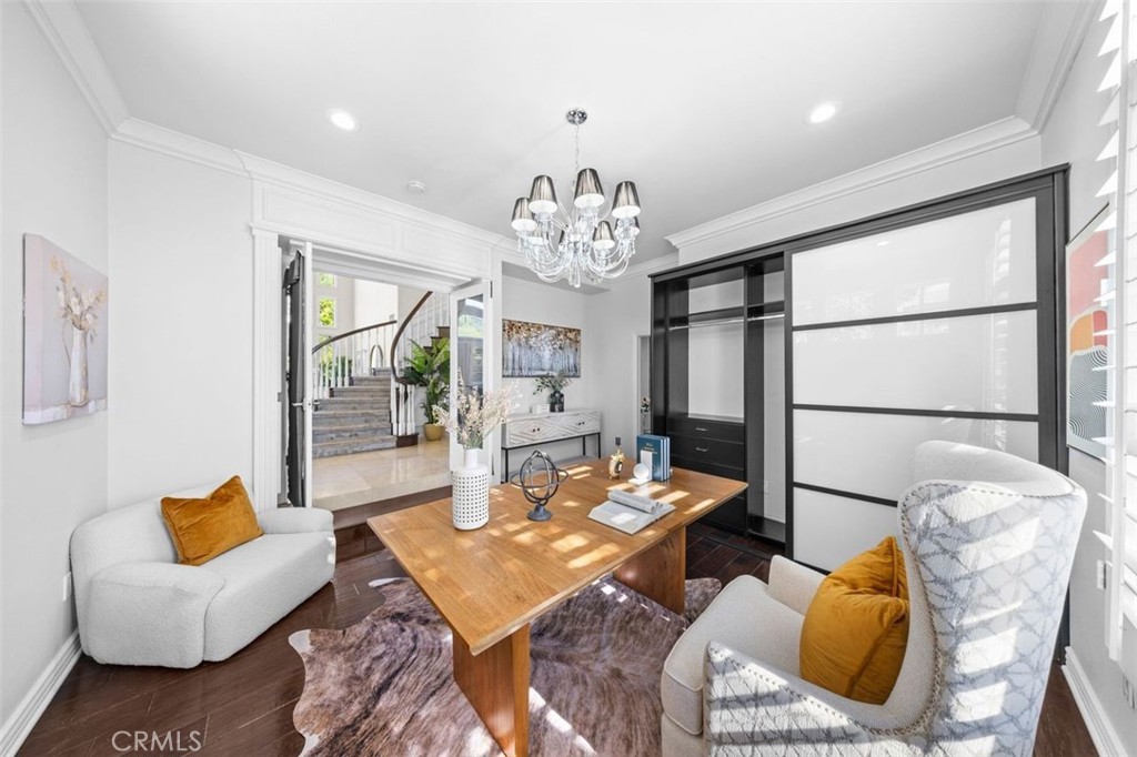 MLS #OC25258799 image #9