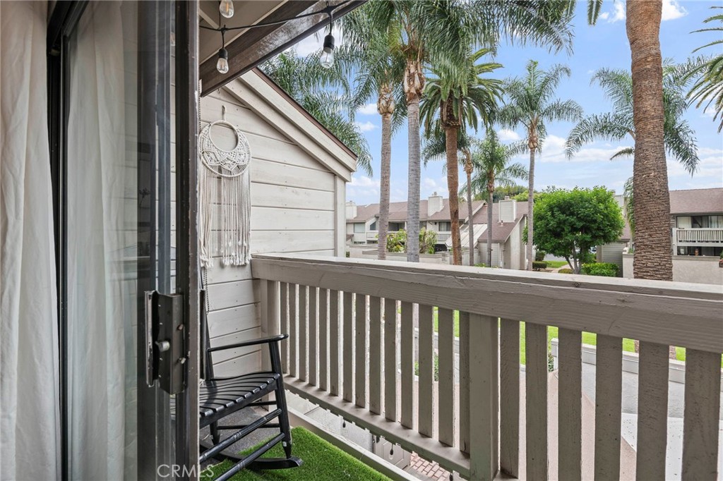 MLS #OC25258805 image #15