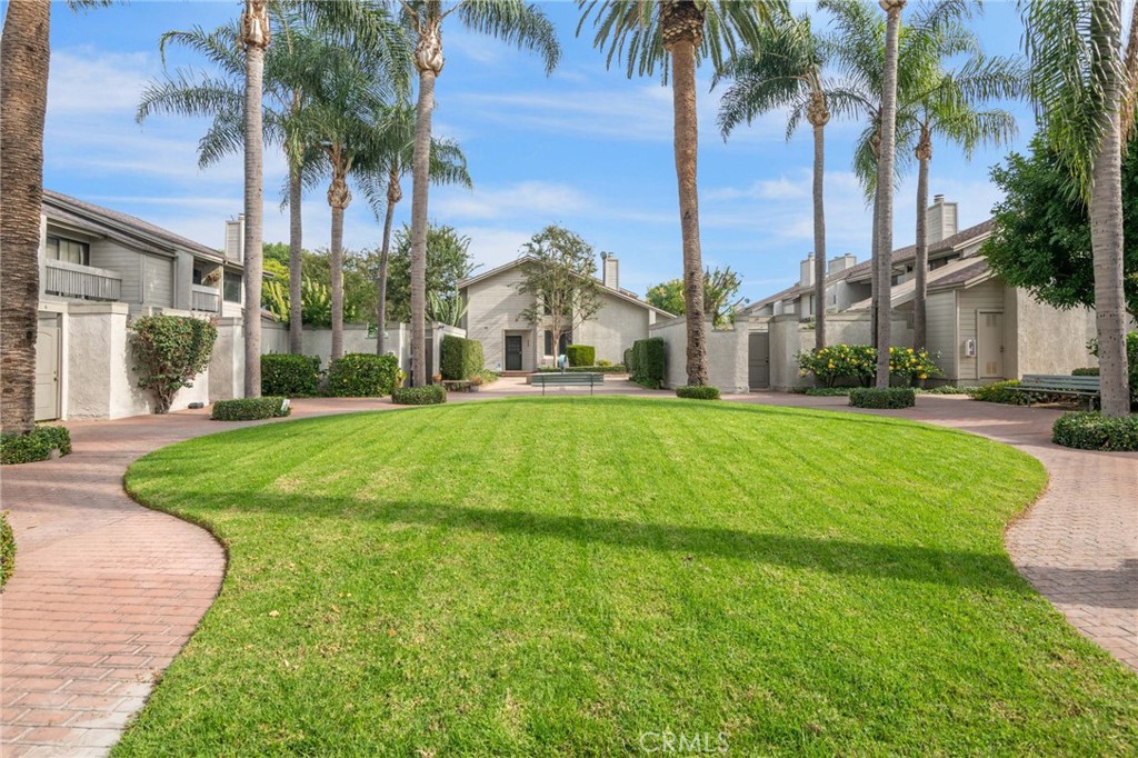 MLS #OC25258805 image #31