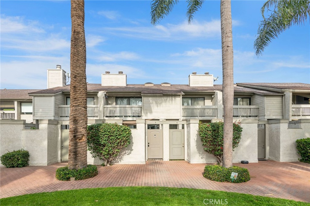 MLS #OC25258805 image #35