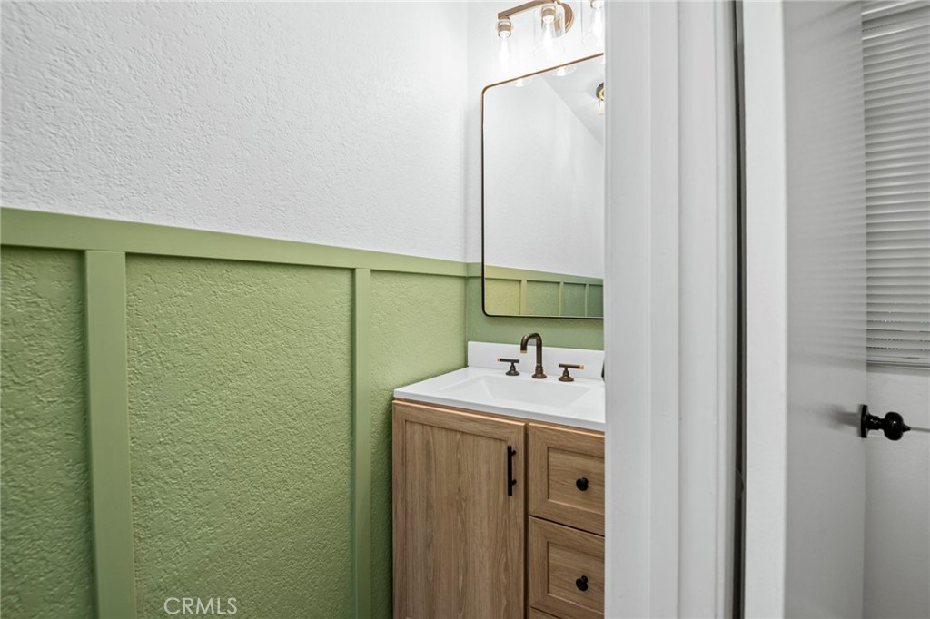 MLS #OC25258805 image #5