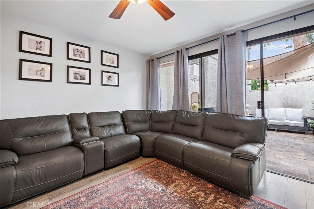 MLS #OC25258805 image #9