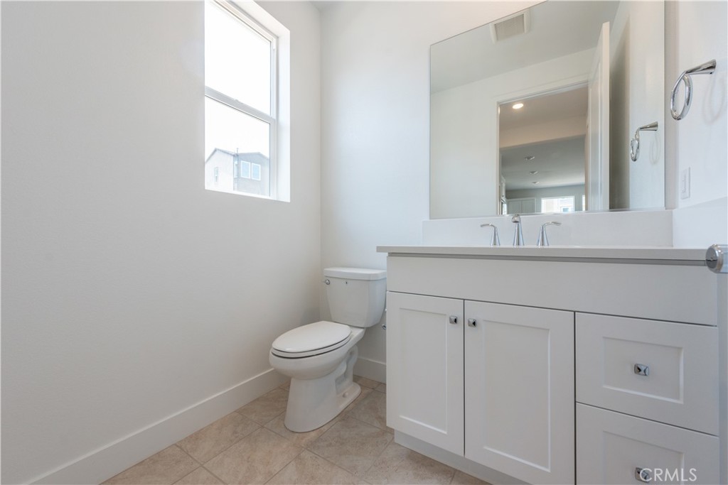 MLS #OC25258821 image #25