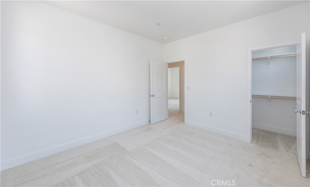 MLS #OC25258821 image #30