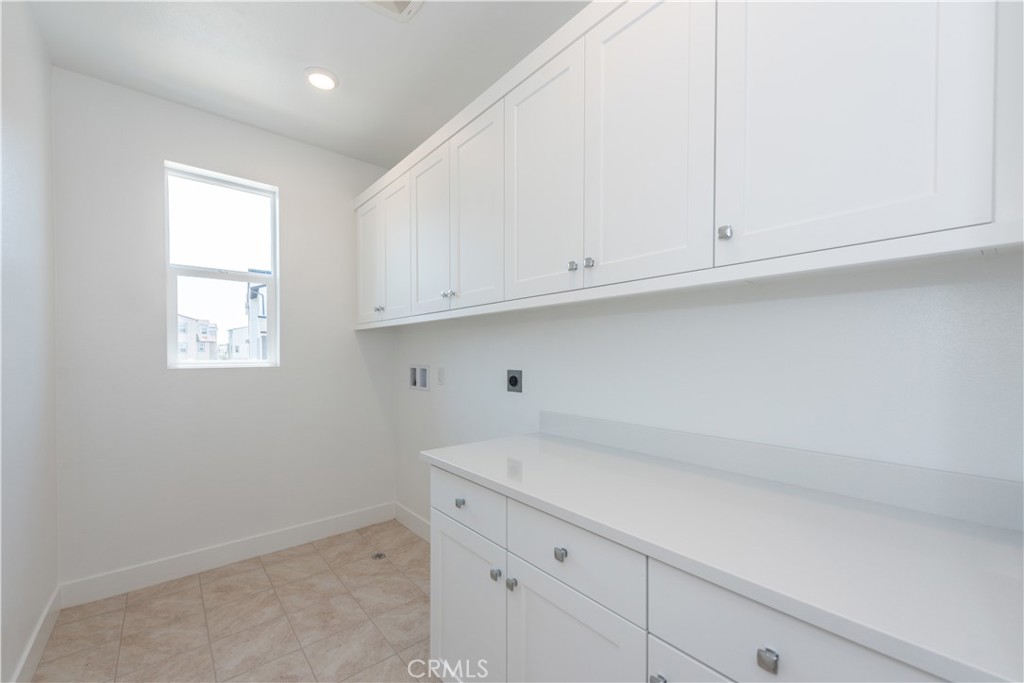 MLS #OC25258821 image #31