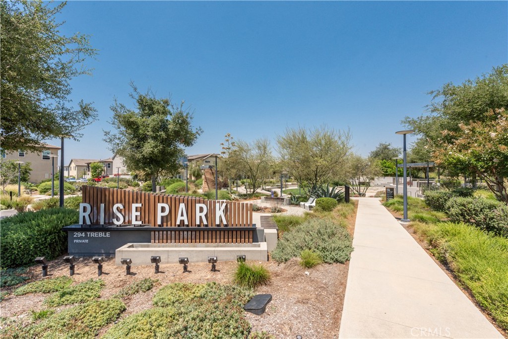 MLS #OC25258821 image #36