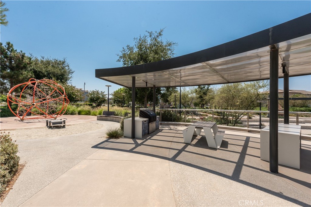 MLS #OC25258821 image #38