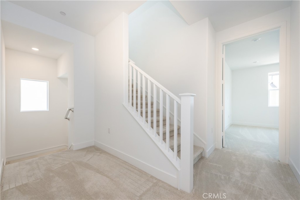 MLS #OC25258821 image #9