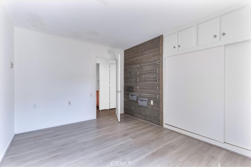 MLS #OC25258840 image #11