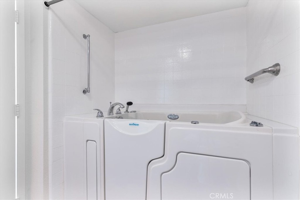 MLS #OC25258840 image #13