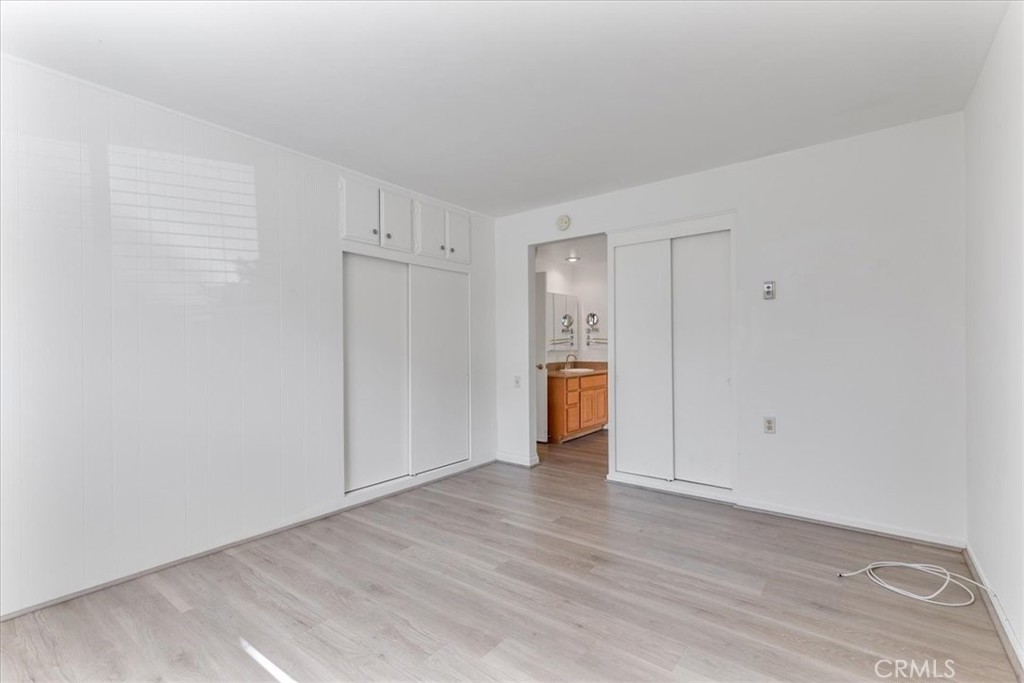 MLS #OC25258840 image #16