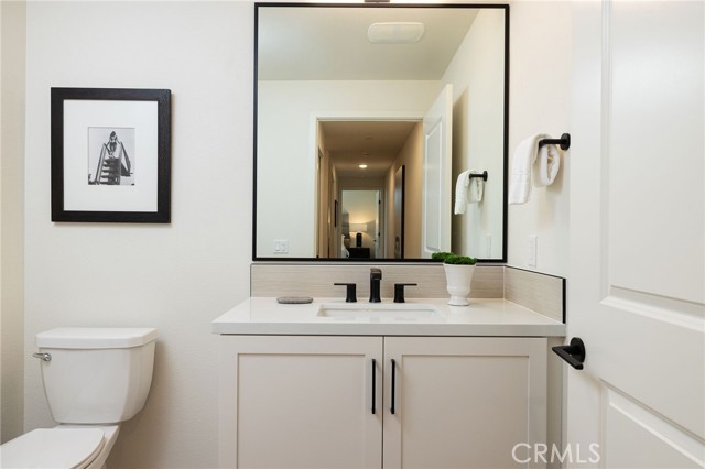 MLS #OC25258877 image #16