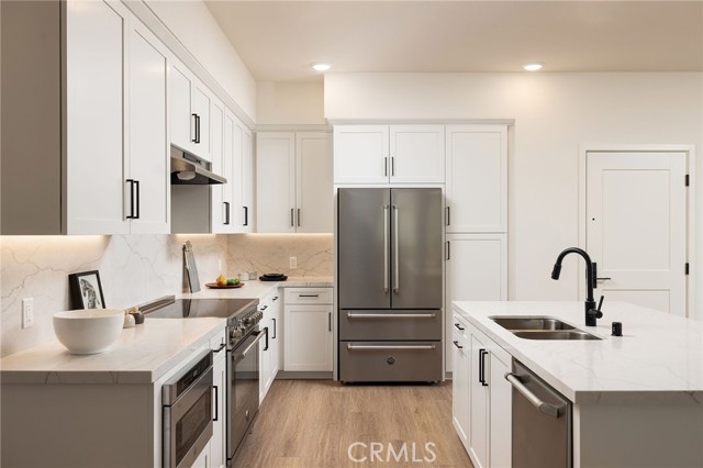 MLS #OC25258877 image #5