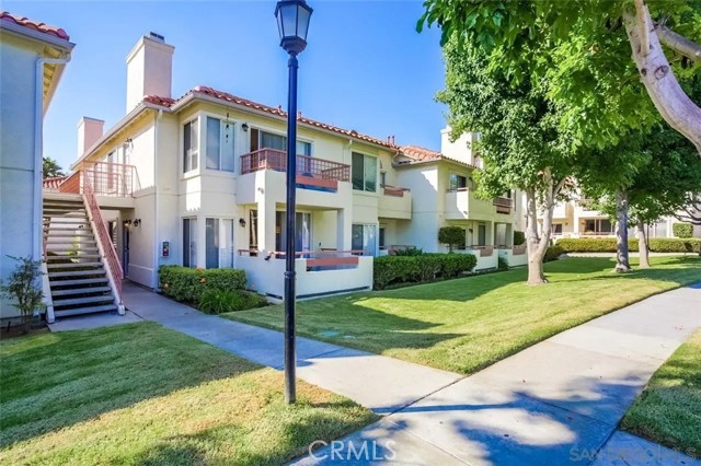 MLS #OC25258884 image #13