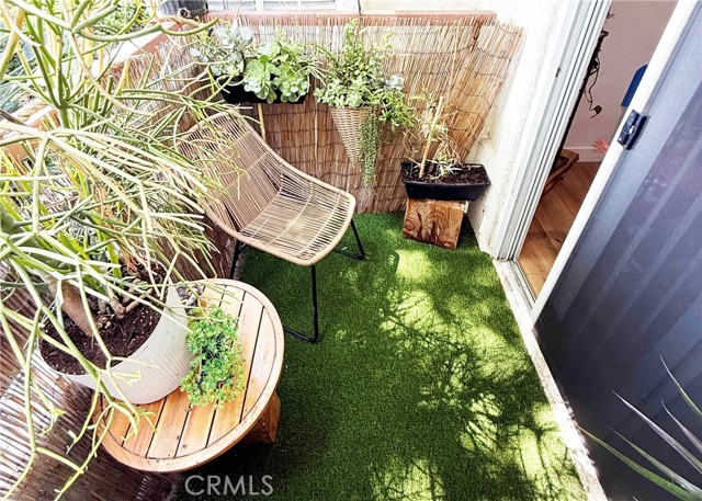 MLS #OC25258884 image #9