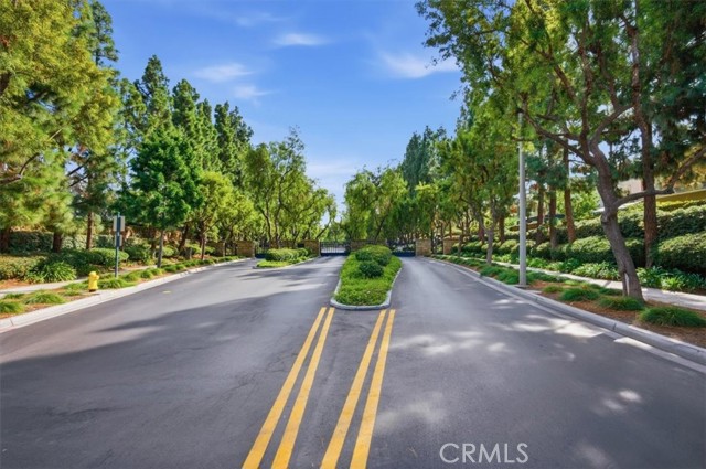 MLS #OC25258887 image #23