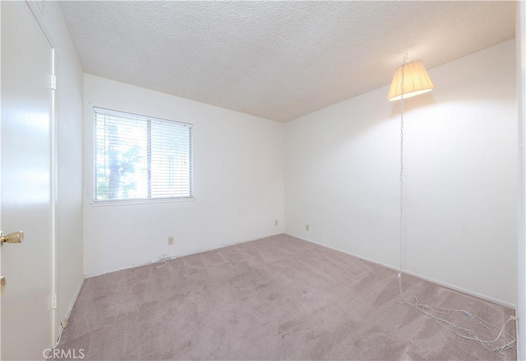 MLS #OC25258901 image #14