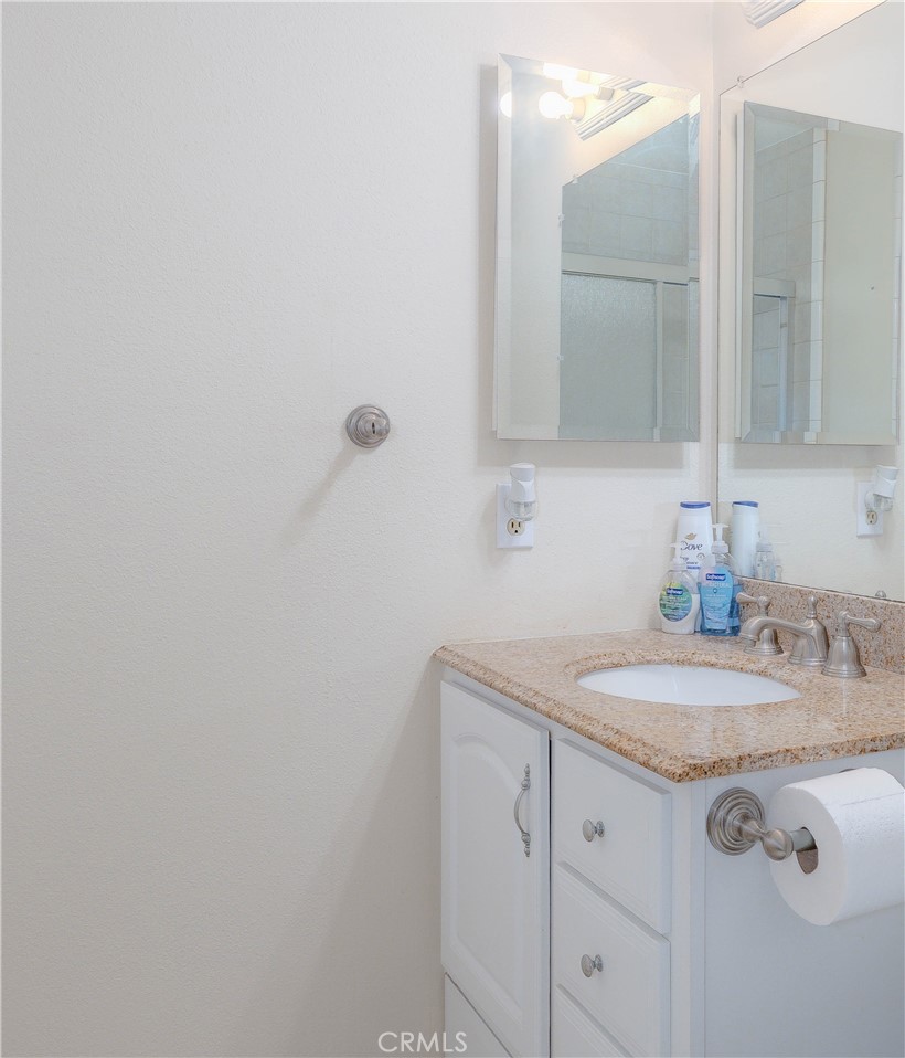 MLS #OC25258901 image #18