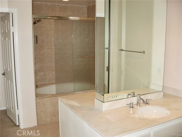 MLS #OC25258954 image #17