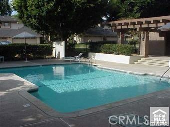 MLS #OC25258954 image #30