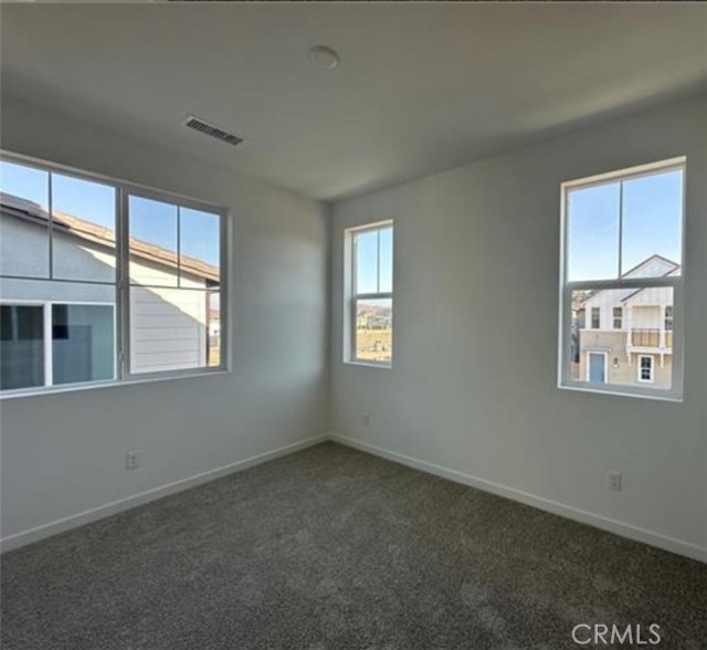 MLS #OC25259009 image #9