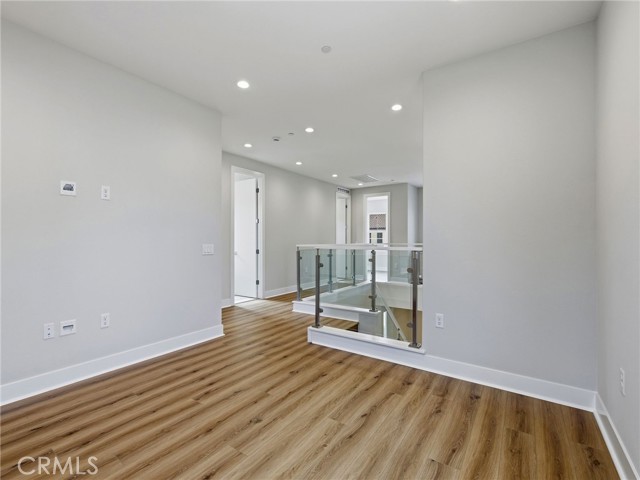 MLS #OC25259039 image #15