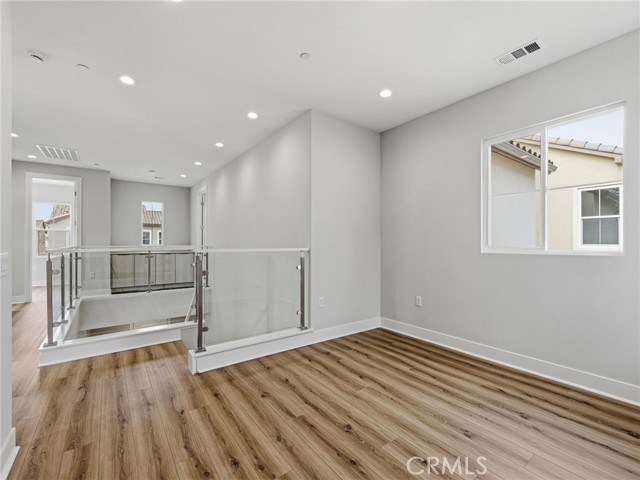 MLS #OC25259039 image #16