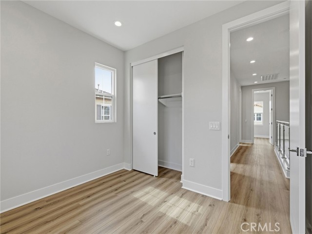 MLS #OC25259039 image #25