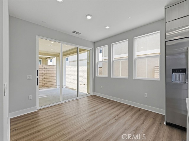 MLS #OC25259039 image #5