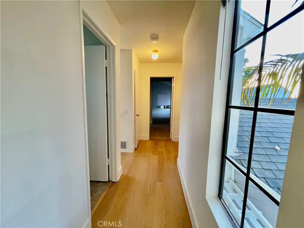 MLS #OC25259045 image #4